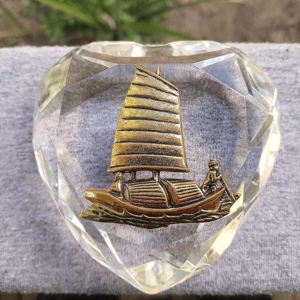 Sailers Sailing Vtg Gold Tone Brooch